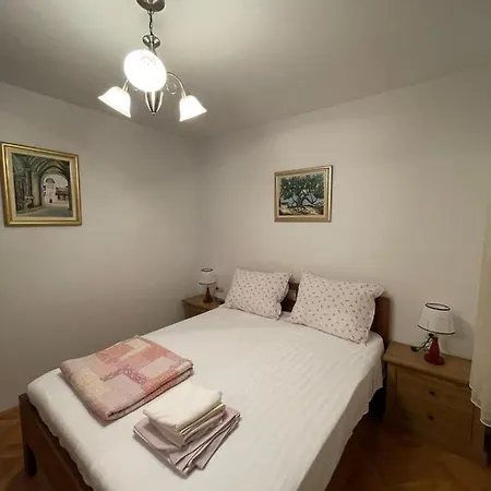 Ivan Apartment Trogir